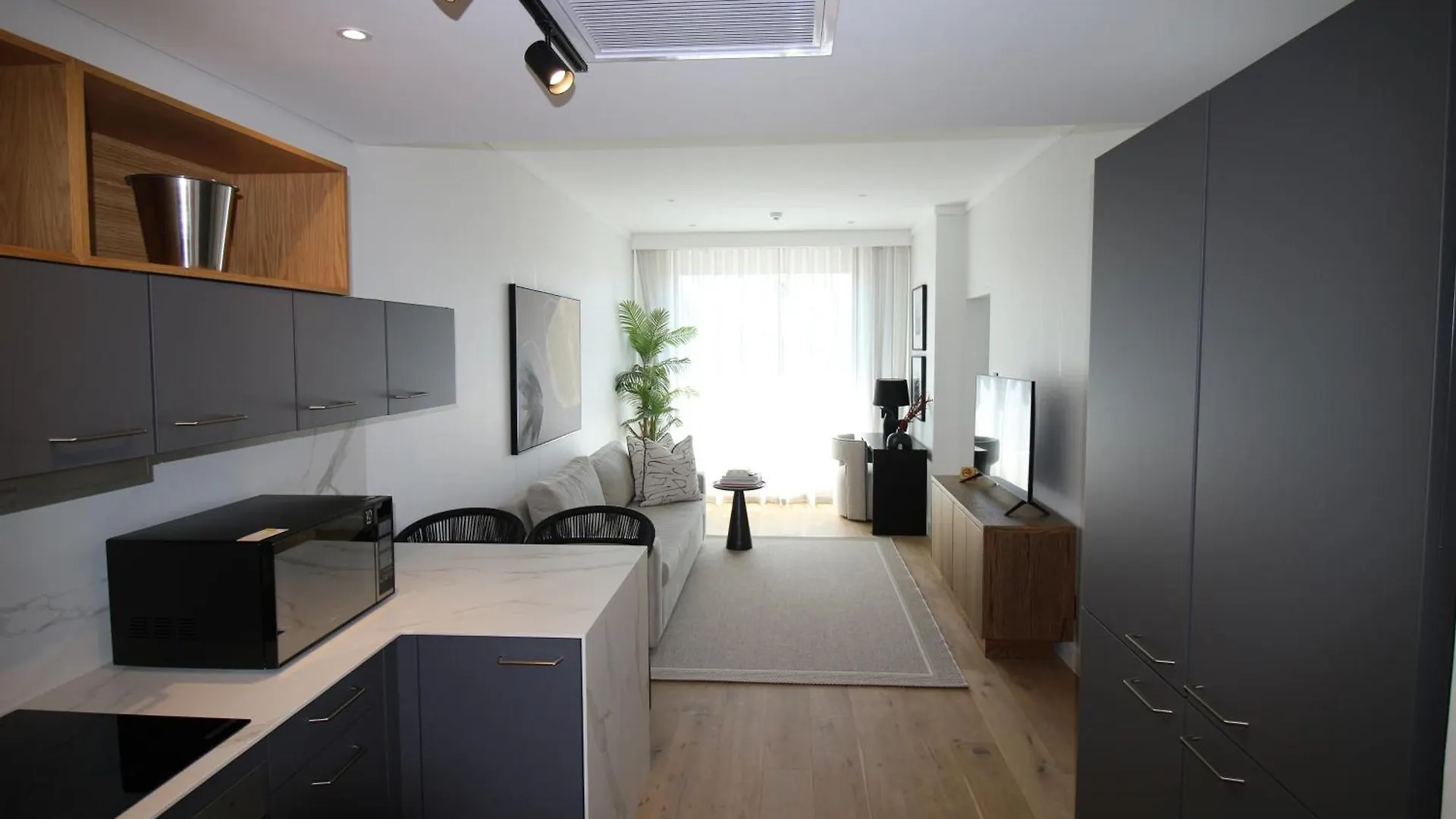 The Barracks 1 Bedroom Cape Town Apartment